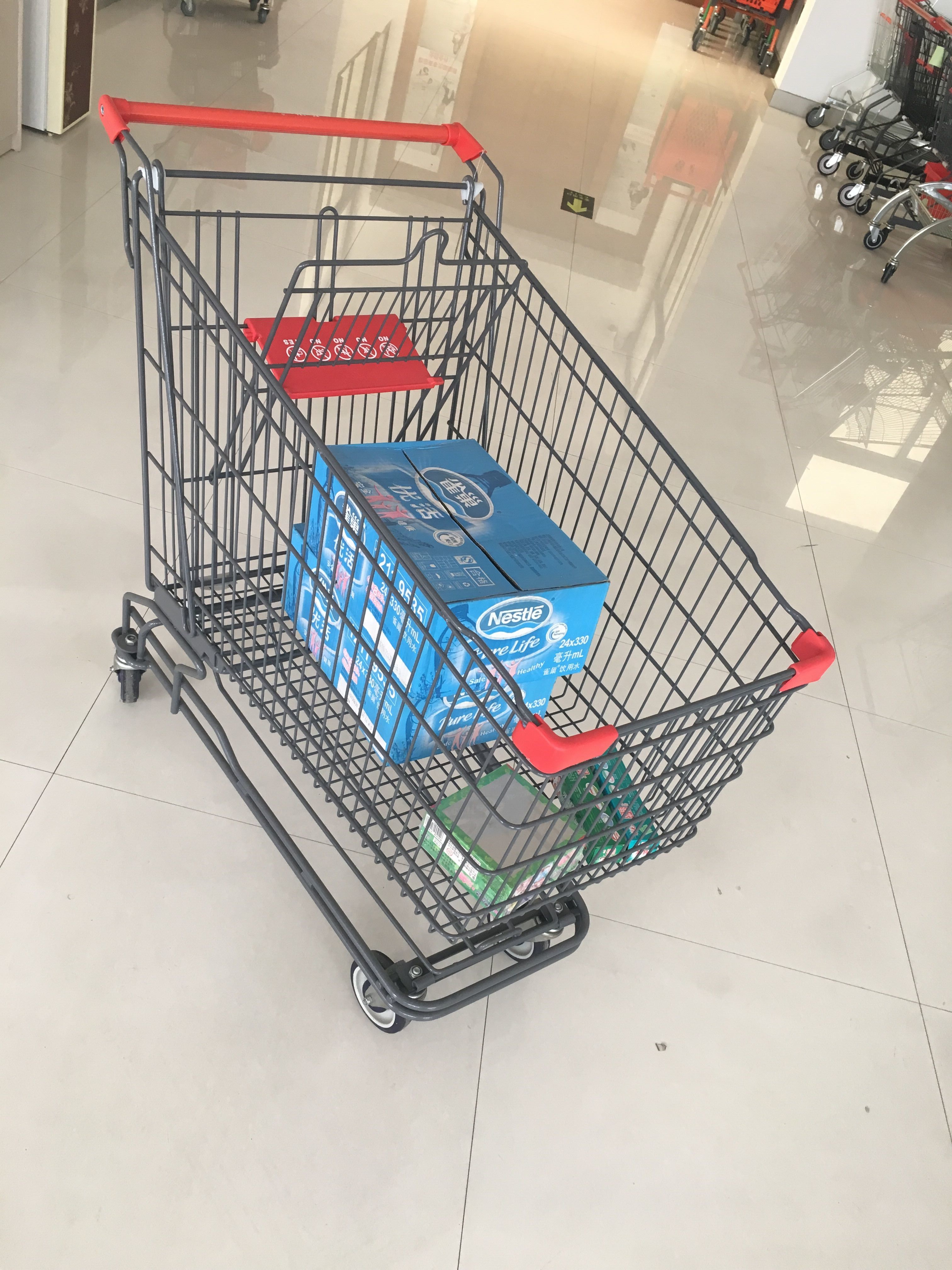 Grey Powder Coating Asian Type Wire Shopping Trolley With 4 Swivel 5 Inch Casters